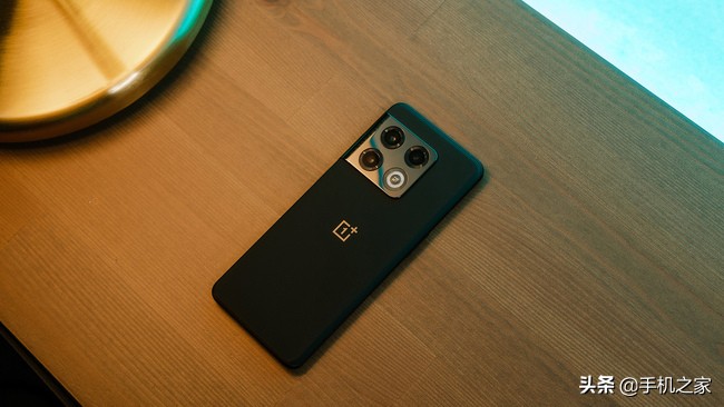 职业选手如何评价一加10pro,职业选手怎么评价一加10pro