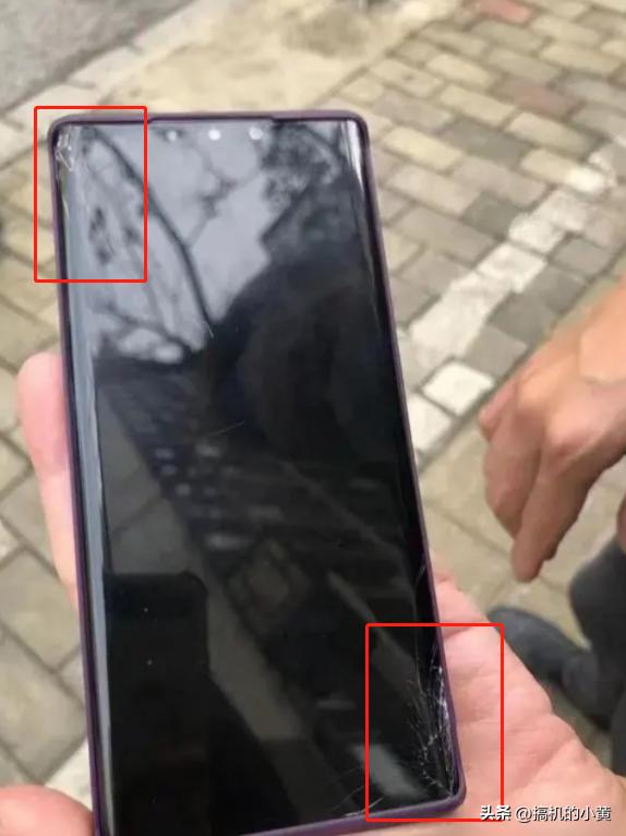 为什么不建议买曲面屏电视,为什么不选曲面屏