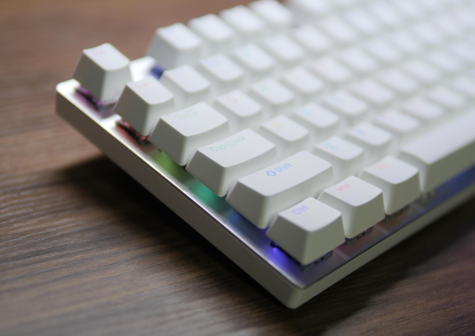 雷柏机械键盘v700rgb测评,雷柏V700DIY机械键盘评测