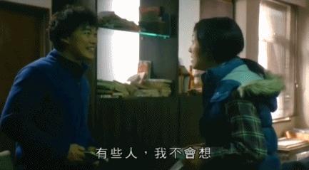 闄堝杩呭鐢熸椂鏈熺殑鏍峰瓙,闄堝杩呭崄骞村墠鍜屽崄骞村悗绔ュ勾鏃х収