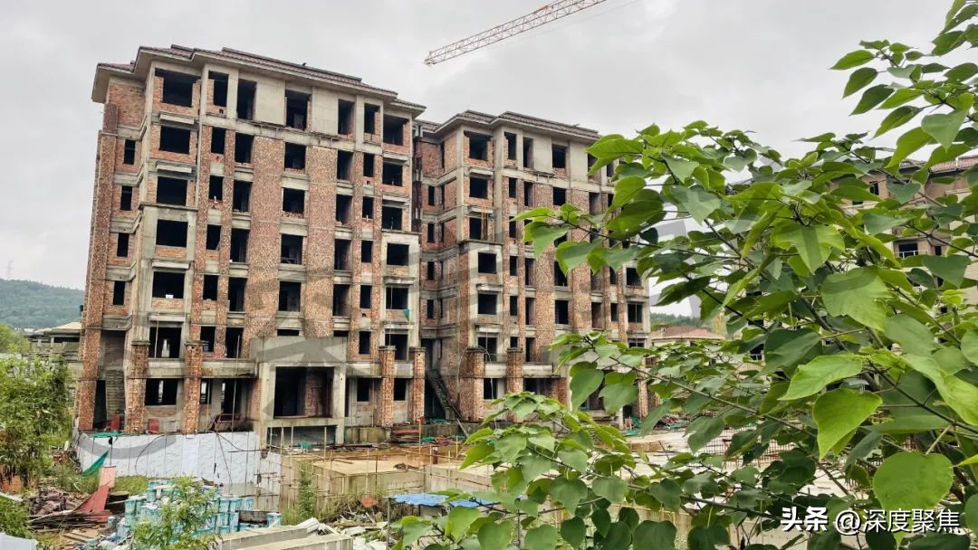 恒大御龙天峰交房时间,实探恒大楼盘施工情况