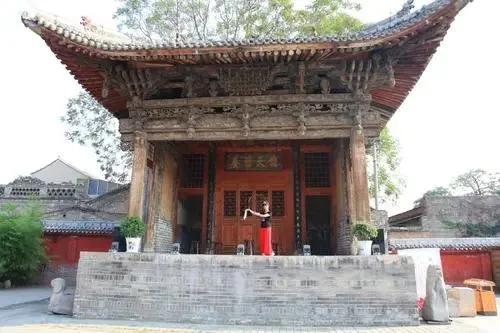 别惦记秦岭了，这条黄河边的观光路，全是旅游爱好者的“硬菜”