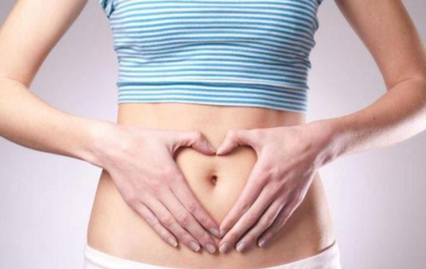 女性阴道有白色泡沫排出，或许暗示4种情况，别不当回事