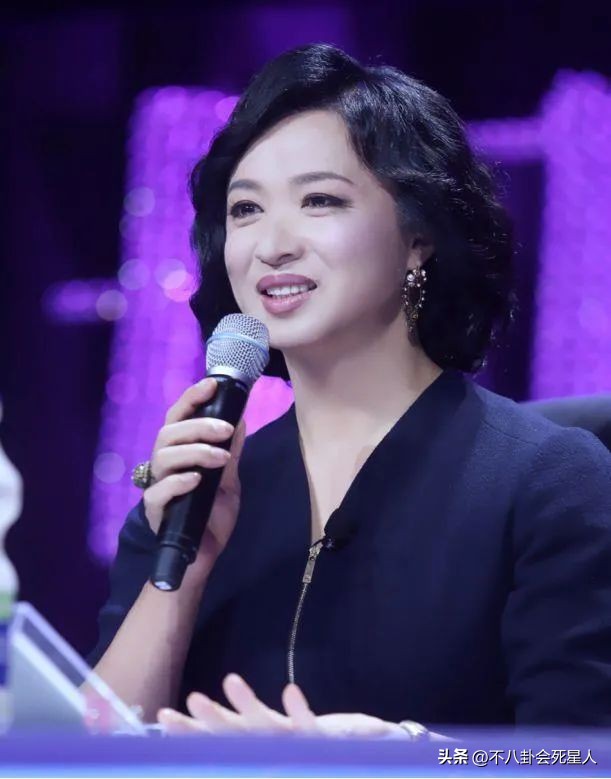 8位老牌明星晚年回归普通人生活,5位移居国外明星现状