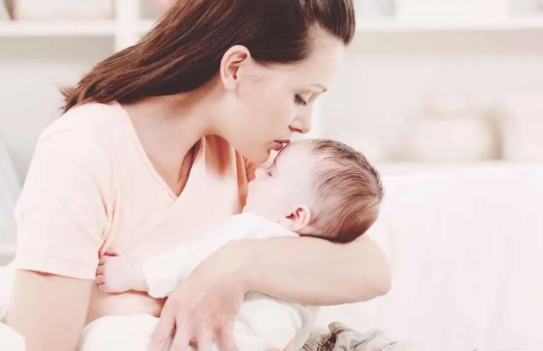 氨基酸奶粉深度水解哪个贵,选氨基酸奶粉还是深度水解的好