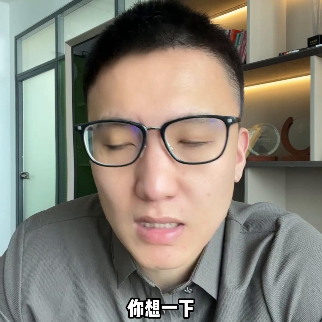 赚钱很难，非常难，别活在梦里。#新媒体