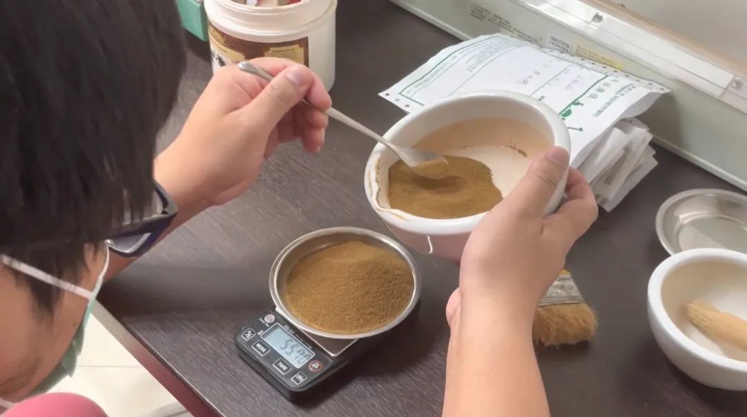 给狗做针灸的视频,带狗去针灸