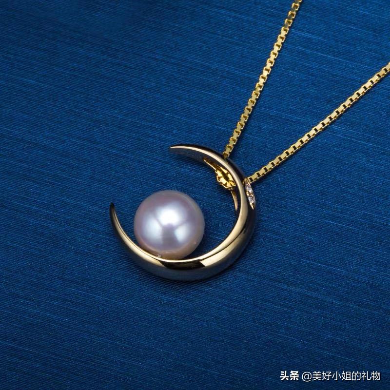 母亲节礼物项链黄金推荐,母亲节礼物排行榜前十名黄金饰品