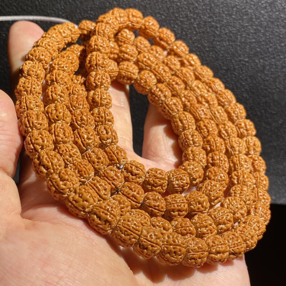 老金刚菩提怎么清理纹路,金刚菩提脖串什么纹路的好