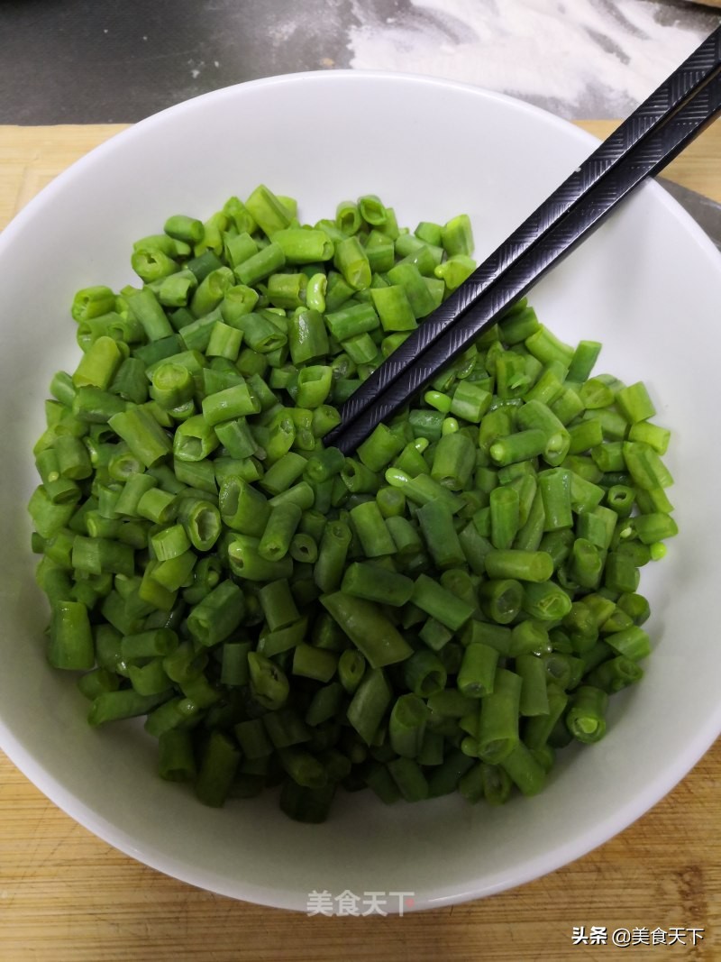 豇豆怎样做既可以当饭又可以当菜,家常豇豆的做法配什么更好吃
