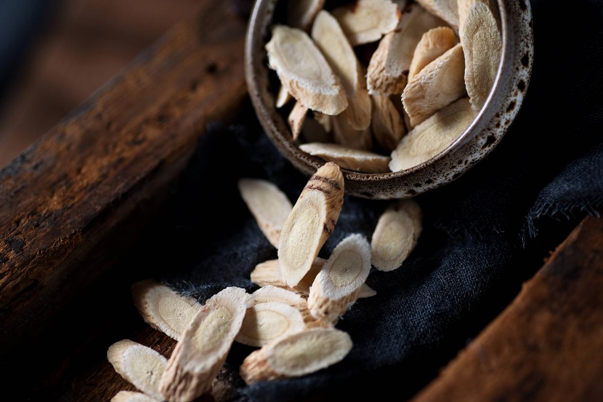 黄芪的功效与作用禁忌黄芪副作用,黄芪的功效与作用黄芪的副作用