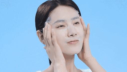 毛孔粗大黑头多脸爱出油怎么解决,解决男士毛孔粗大最简单方法