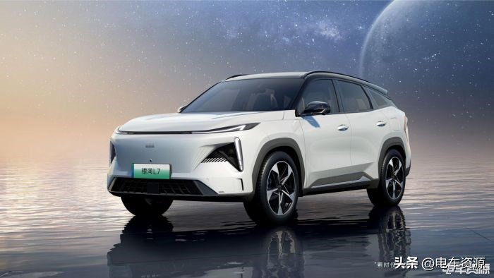 吉利银河l7原生智能座舱,吉利银河l7顶配版静态讲解