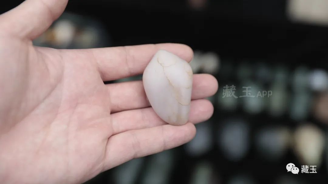 假桃花优点缺点,如何挑选桃花玉