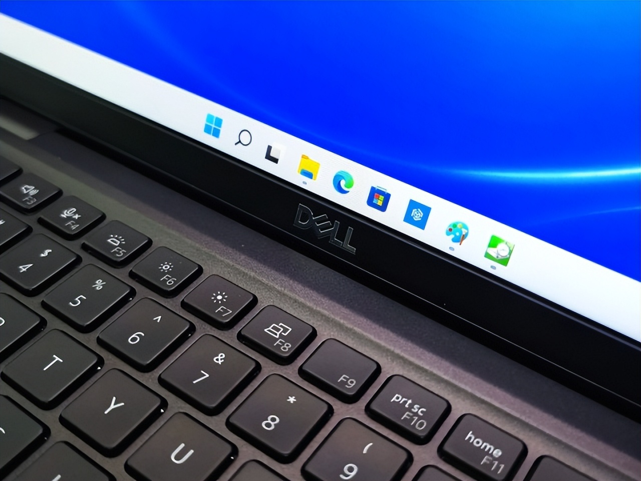 戴尔latitude7390,戴尔latitude7610评测