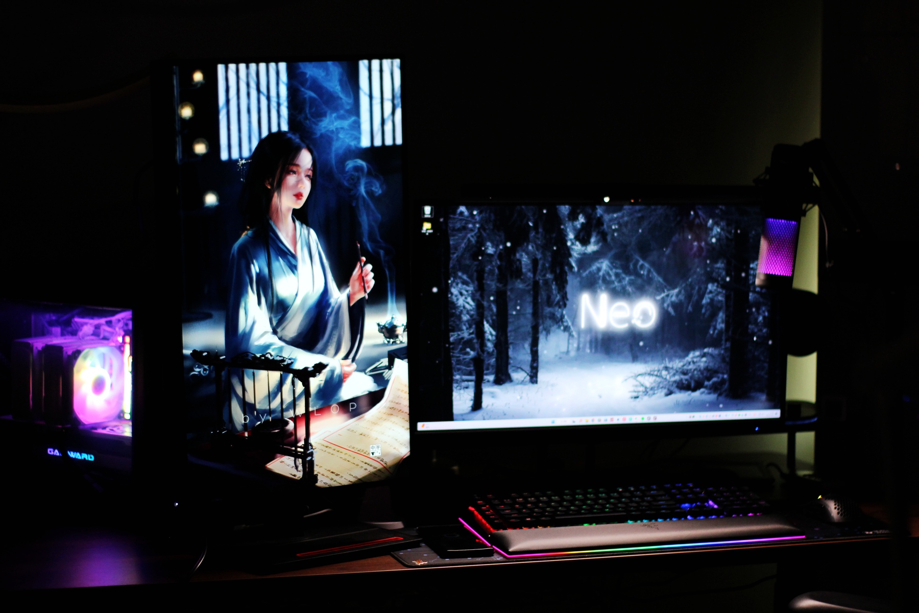 雷蛇黑寡妇蜘蛛幻彩版键盘测评,雷蛇键盘黑寡妇v4专业版测评