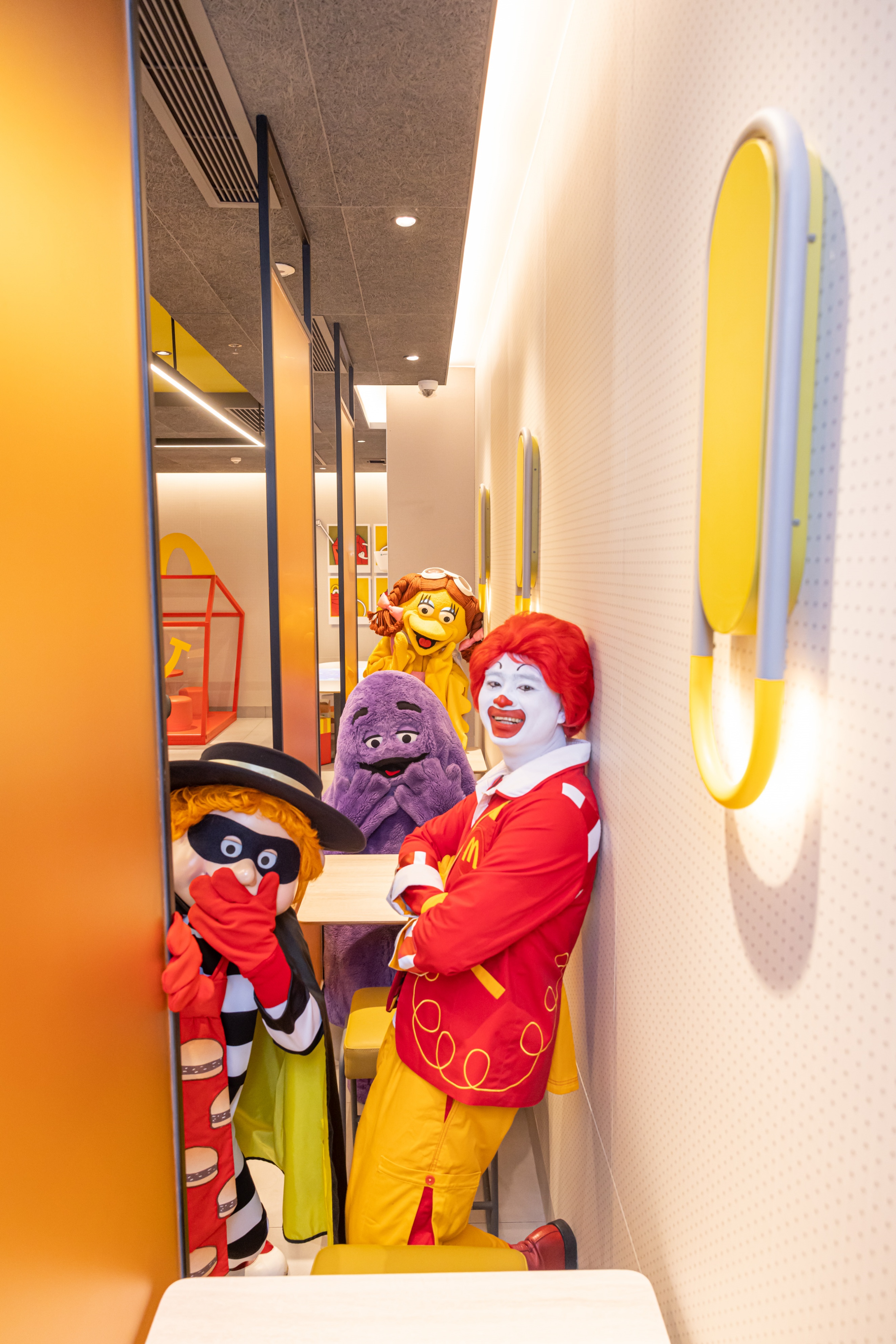 麦当劳未来风格餐厅,白云麦当劳