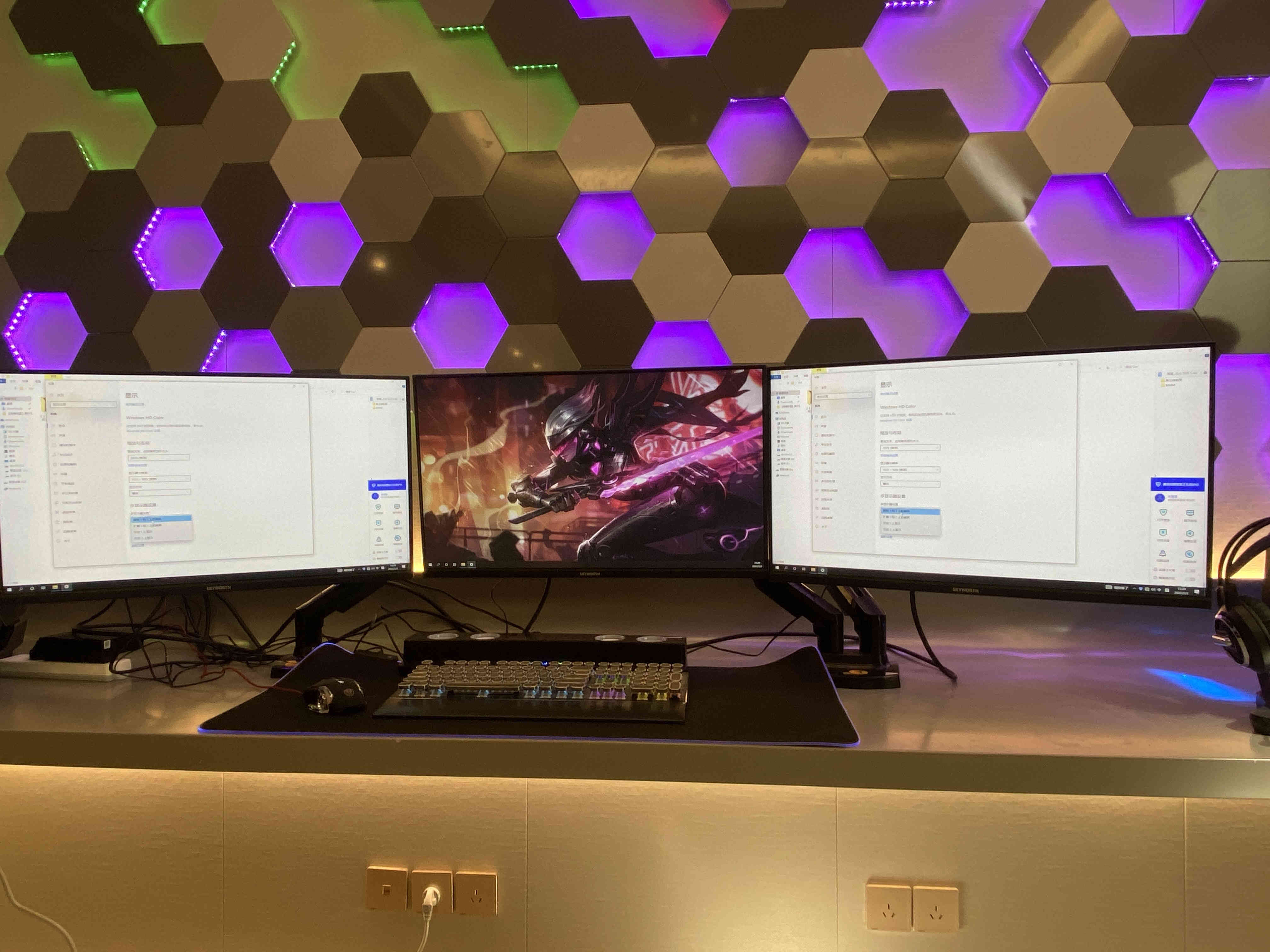 电脑主机可以玩的手柄游戏,高性能主机搭配低端显示器