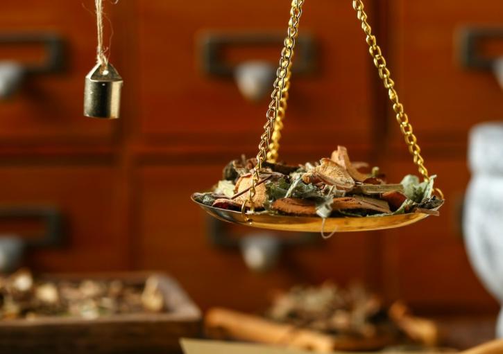 血压高，多是肾阳不足，仲景名方：滋补肾阳，稳定降压