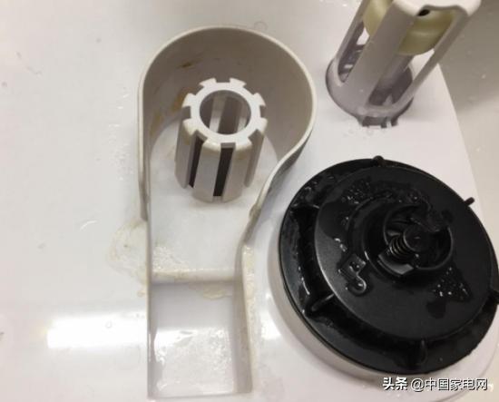 加湿器内部怎么清理,加湿器脏了怎么清理