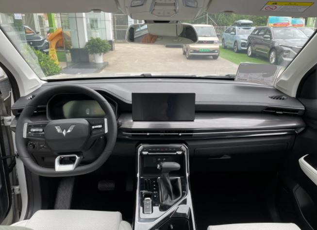 五菱星辰的车机系统如何使用,五菱星辰车机互联