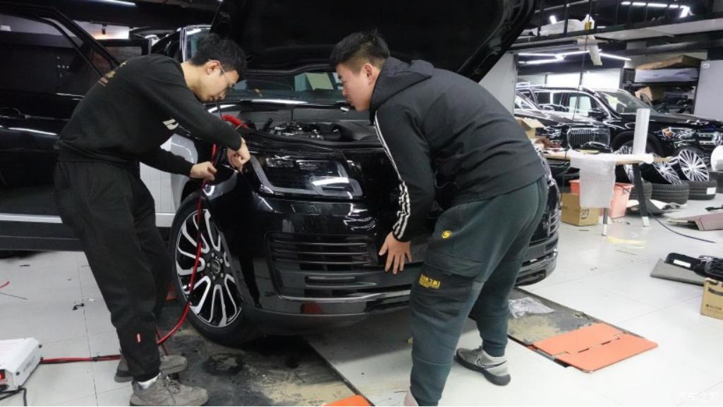 喜提全新一代路虎揽胜,路虎喜提青岛