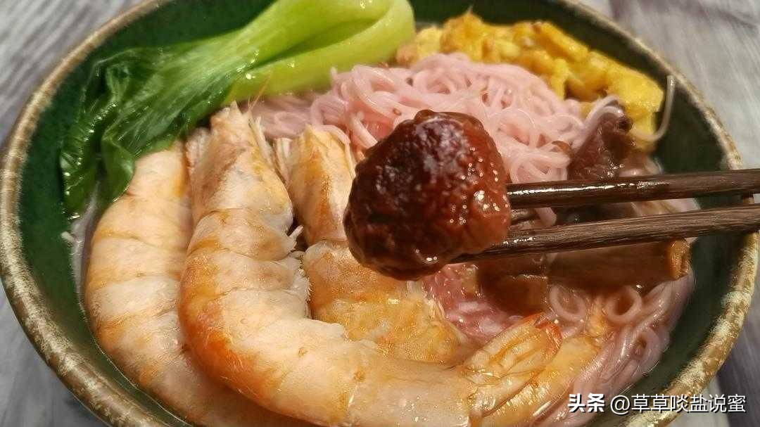 番茄三鲜汤 (早餐喝番茄金针菇鸡蛋汤的好处)