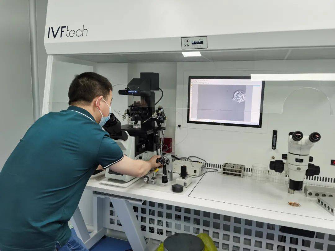 深圳市龙华区梅花山庄！5层别墅内竟藏医疗“秘密”