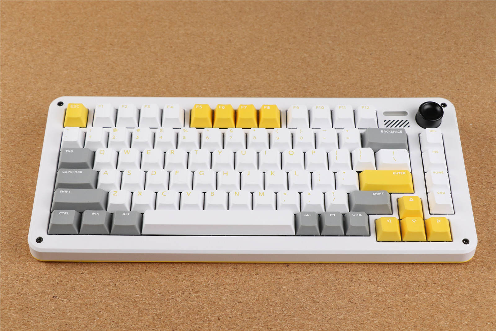 突破引力全线升级ZX75重力波机械键盘体验