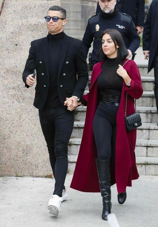 从贫民窟走出女孩到民国亿万富婆,从贫民窟女孩到百亿大亨第十六集