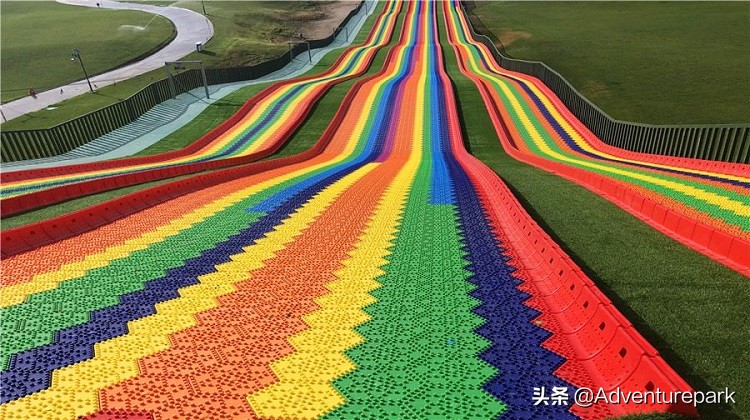 新疆库尔勒博斯腾湖主题公园,库尔勒体育公园新项目