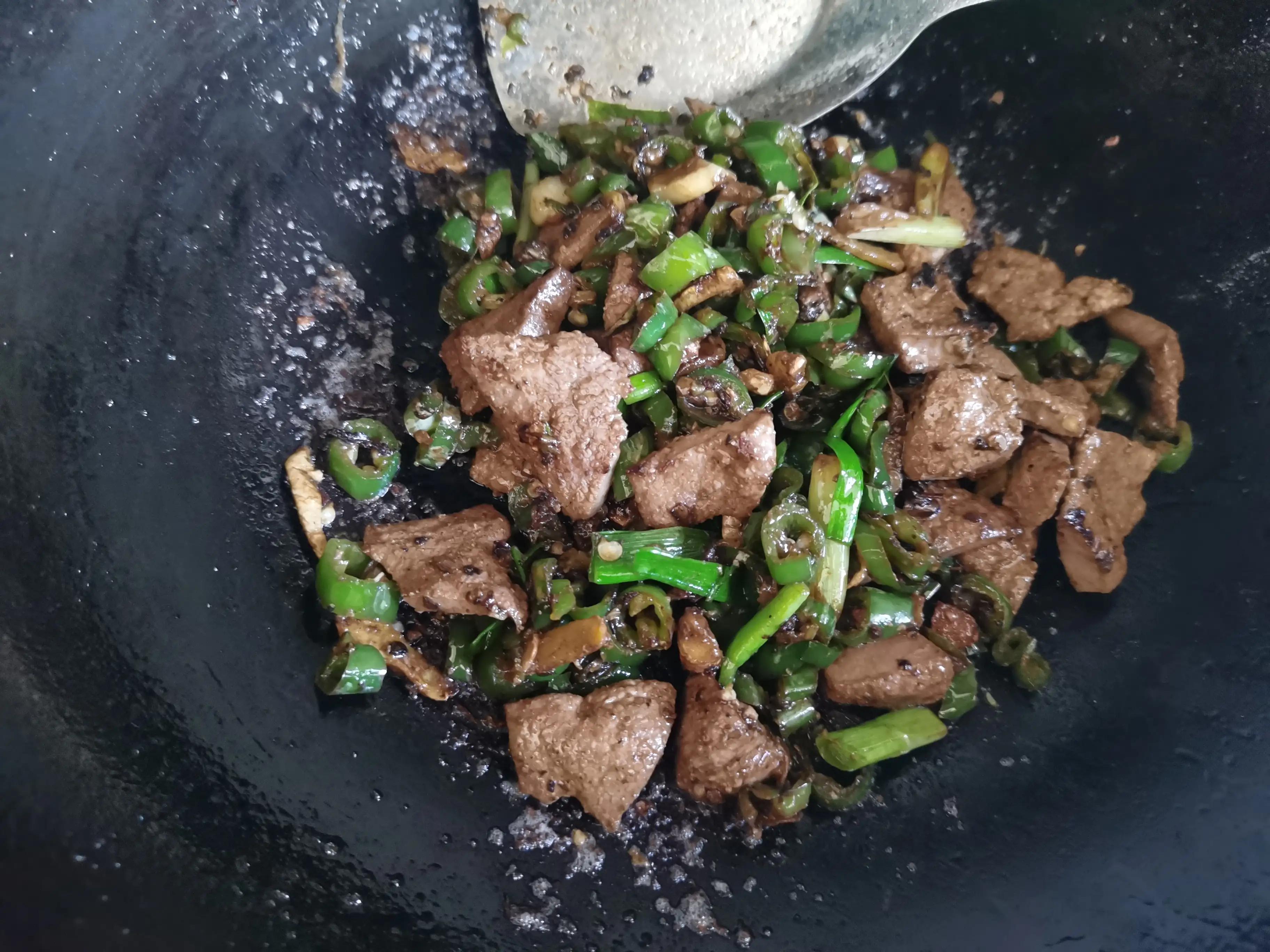 寻味顺德21道名菜,湘菜大厨教你青椒炒猪肝