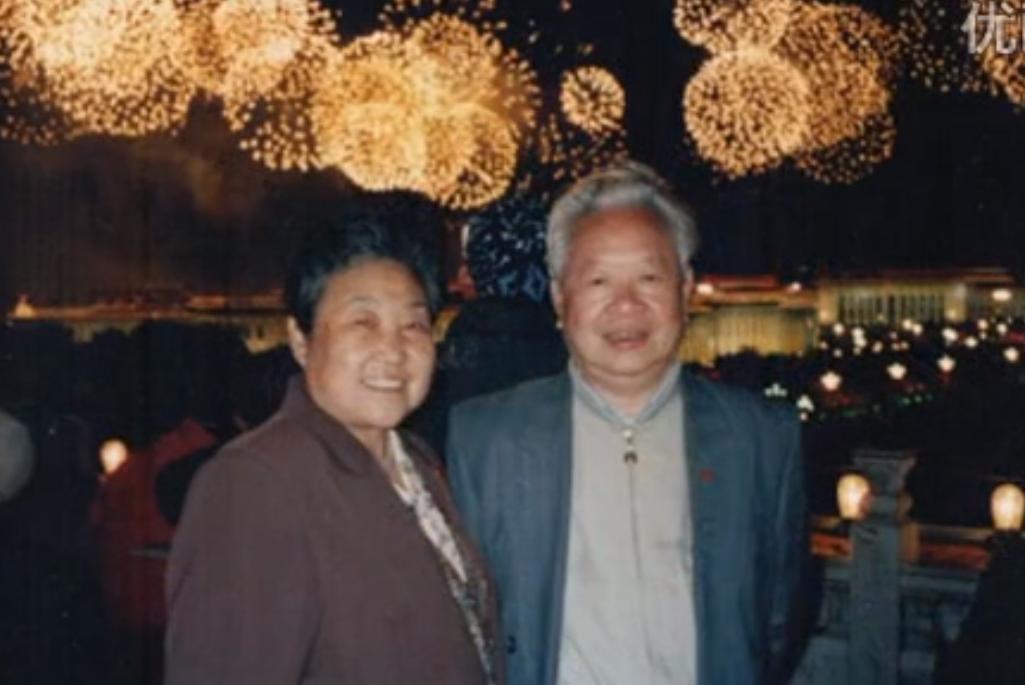 2008年,涌金董事长跳楼身亡,妻子继承70亿遗产,14年后身价380亿