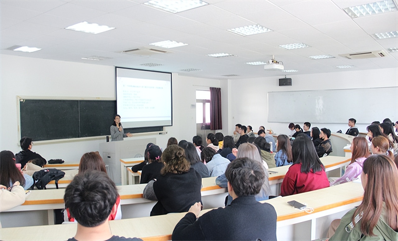 魏巍在日本犯了什么罪,魏巍日本案件审判现场