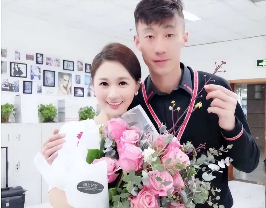 前国脚张鹭,曝中超门将张鹭被带走调查