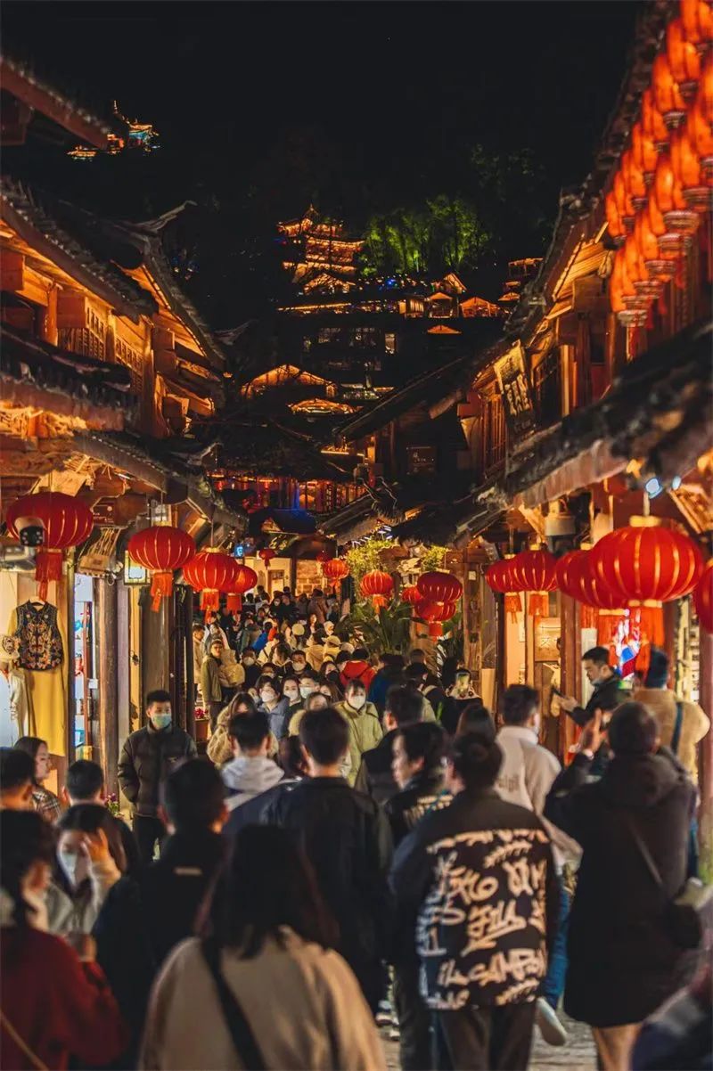 春节期间云南省旅游市场强势复苏,2024云南文旅公布春节活动攻略