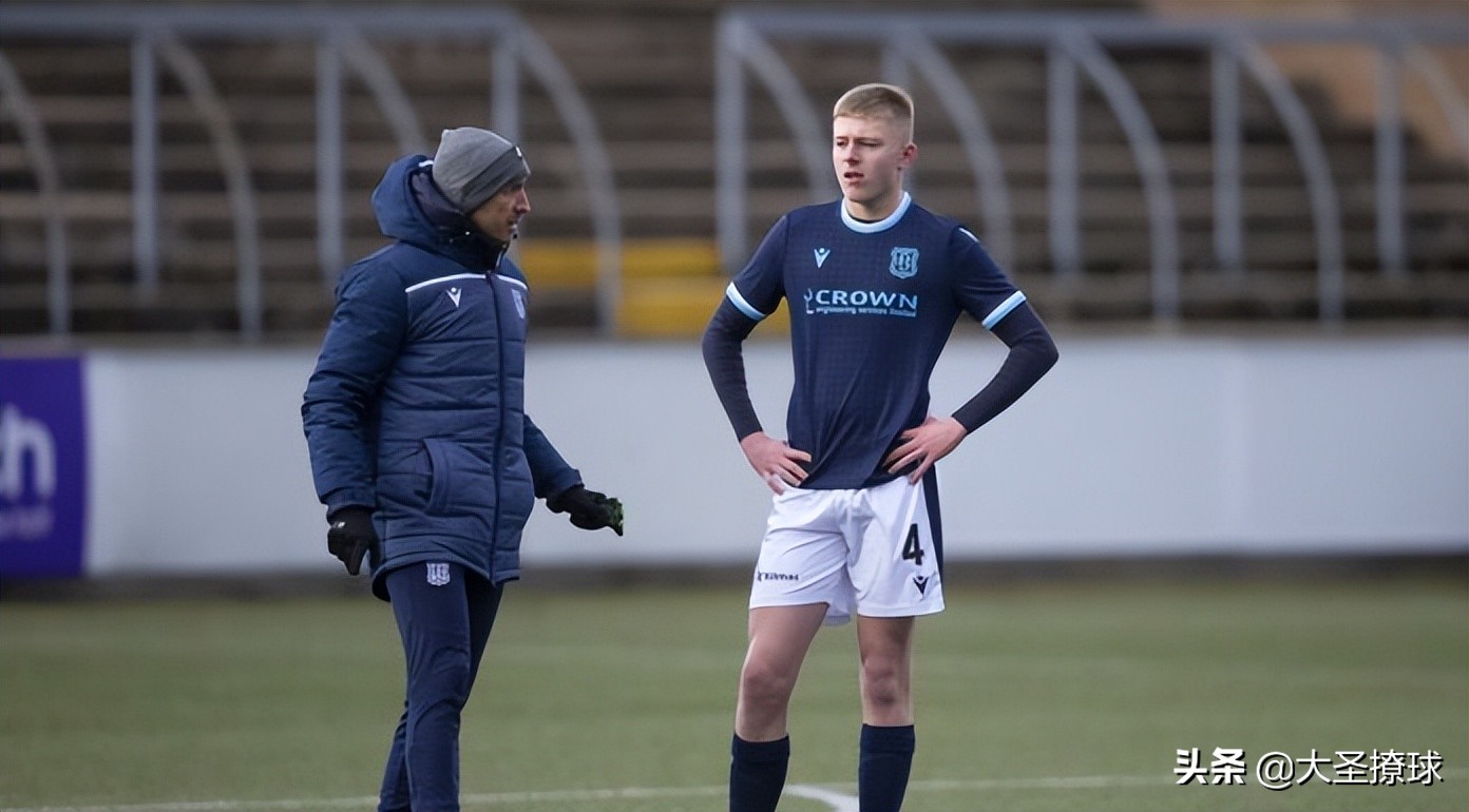 阿森纳重返前四,阿森纳考察中场