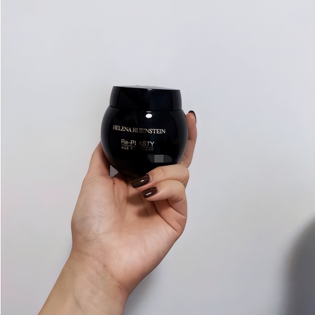 赫莲娜与海蓝之谜哪个修复效果好,海蓝之谜与赫莲娜哪个好用