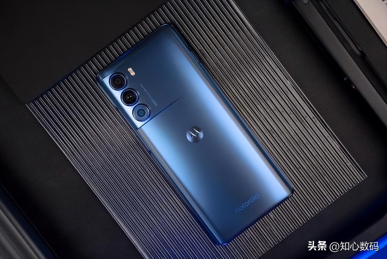 千元机也别乱买,这四款“性价比高”,长期使用不卡顿