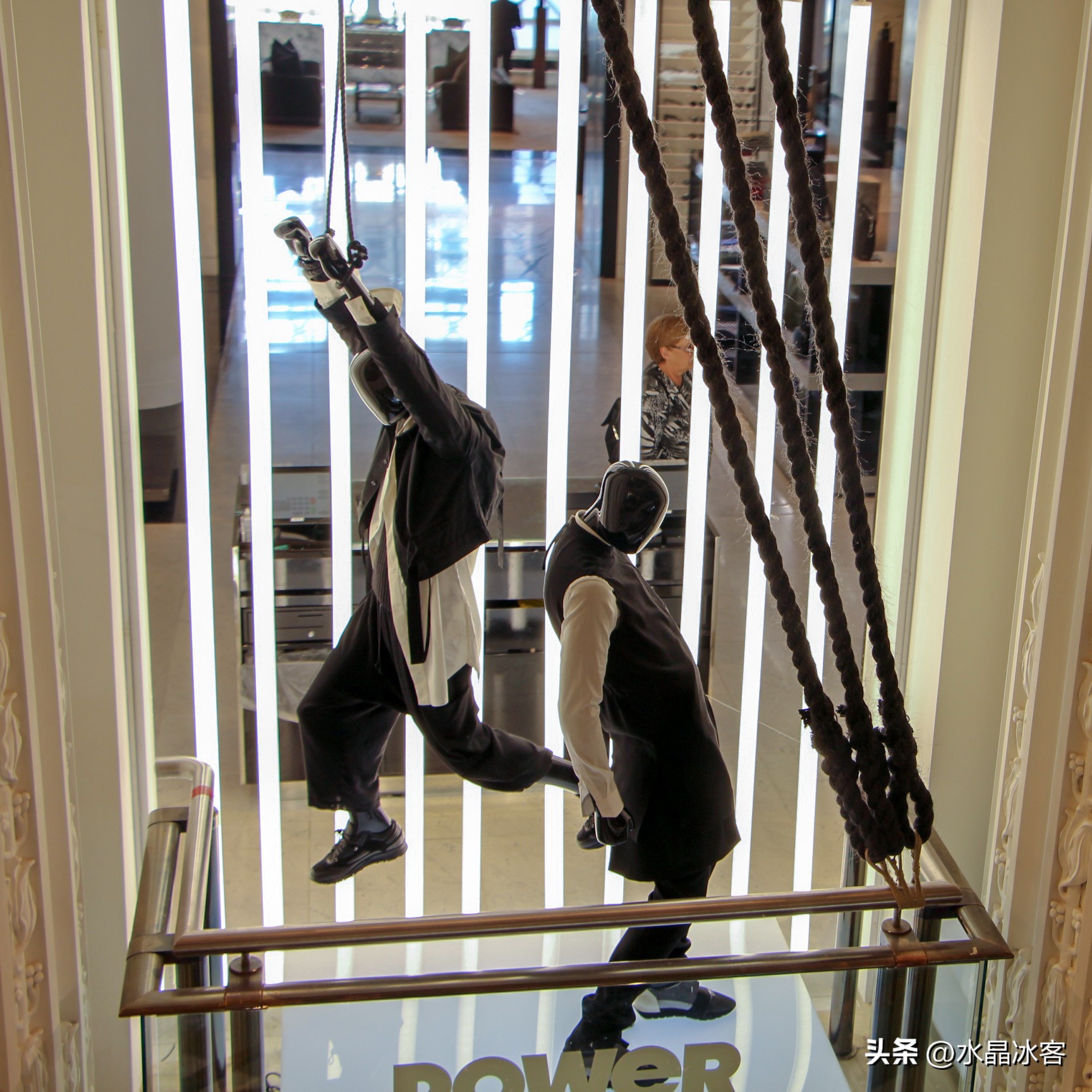 英国伦敦塔桥,英国行购物