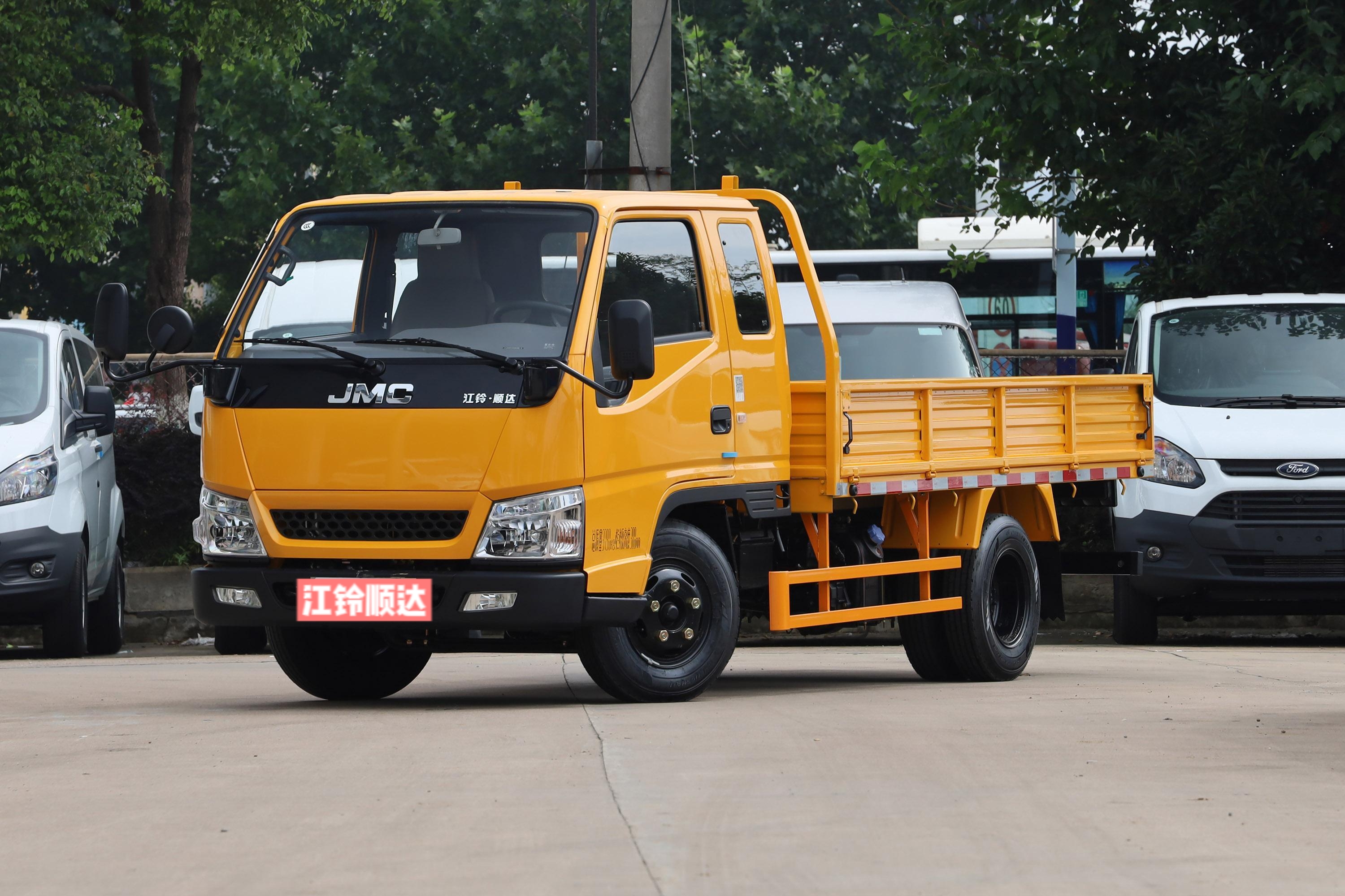 江铃宝典货箱尺寸多少,江铃凯运货箱尺寸