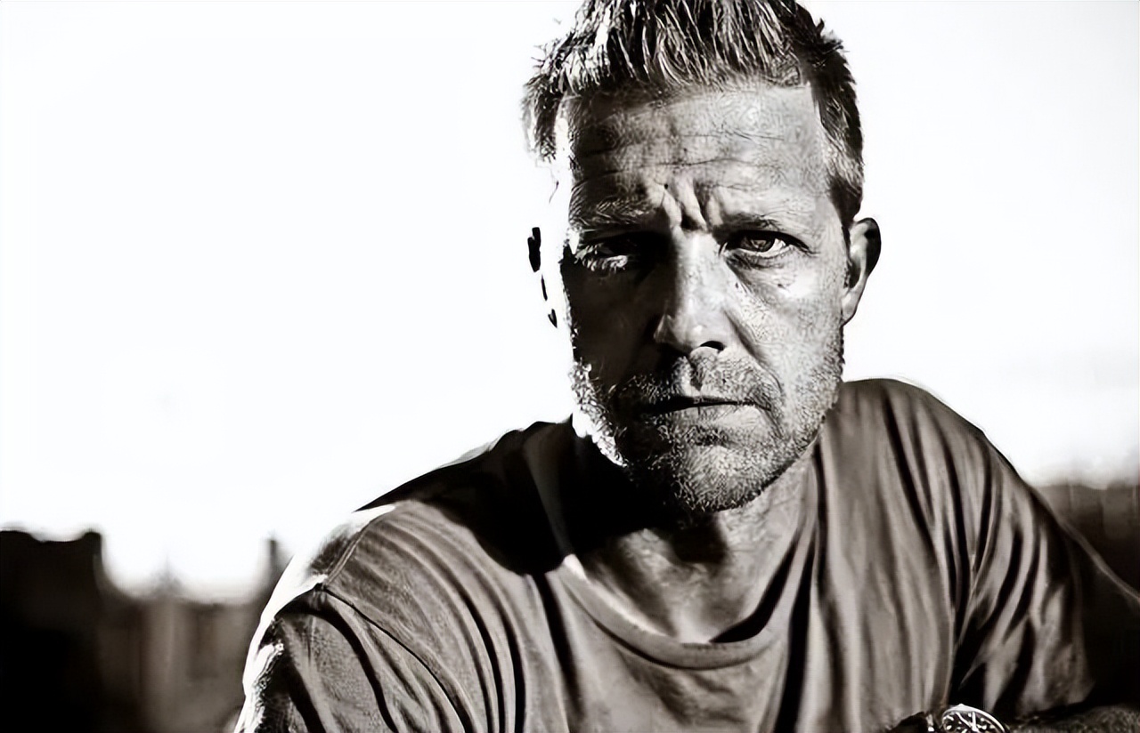 这部“R级片”，票房已破15亿，细扒这部电影，剧情画面太抓眼球