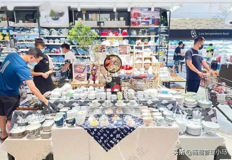 食品陈列正确方法,非食品陈列创意图