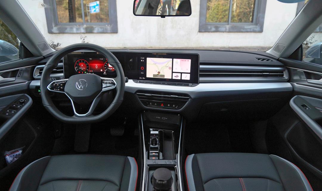 凌渡L和大众cc车身哪个宽,凌渡比速腾宽多少毫米