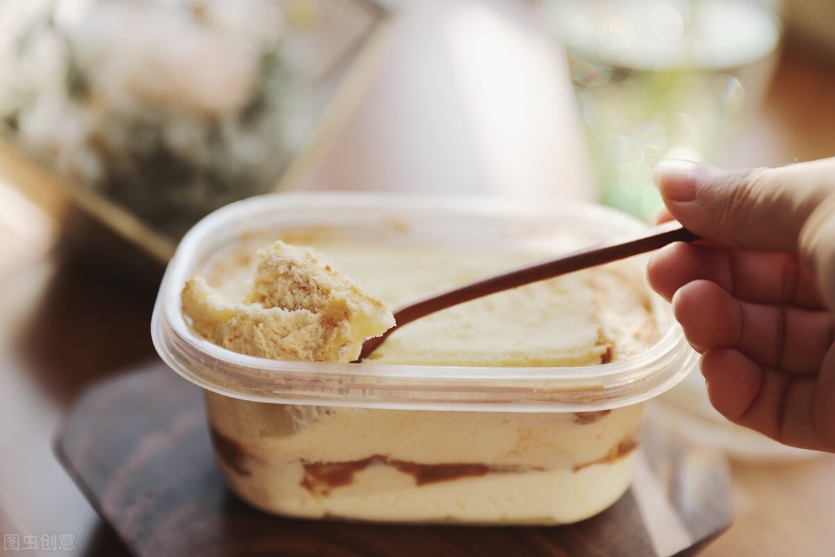 想吃的东西不用说有人买,想吃的东西家人朋友都会给买