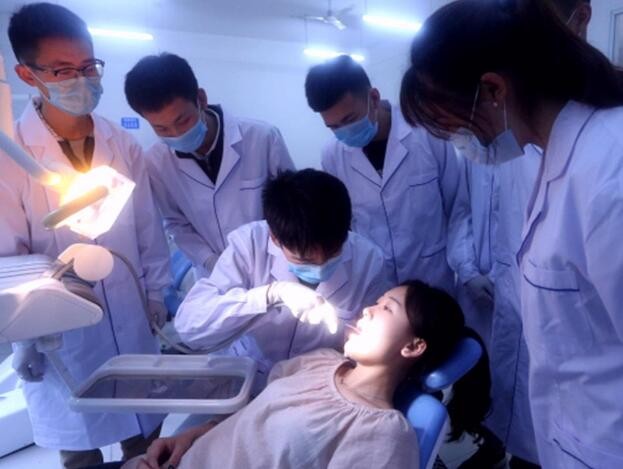 初中毕业读技校学费多少,初中毕业读高中读技校好