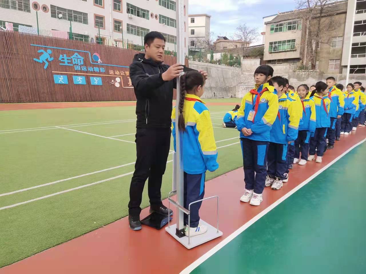 洛南体育运动中心项目进展情况,洛南县体育中心项目