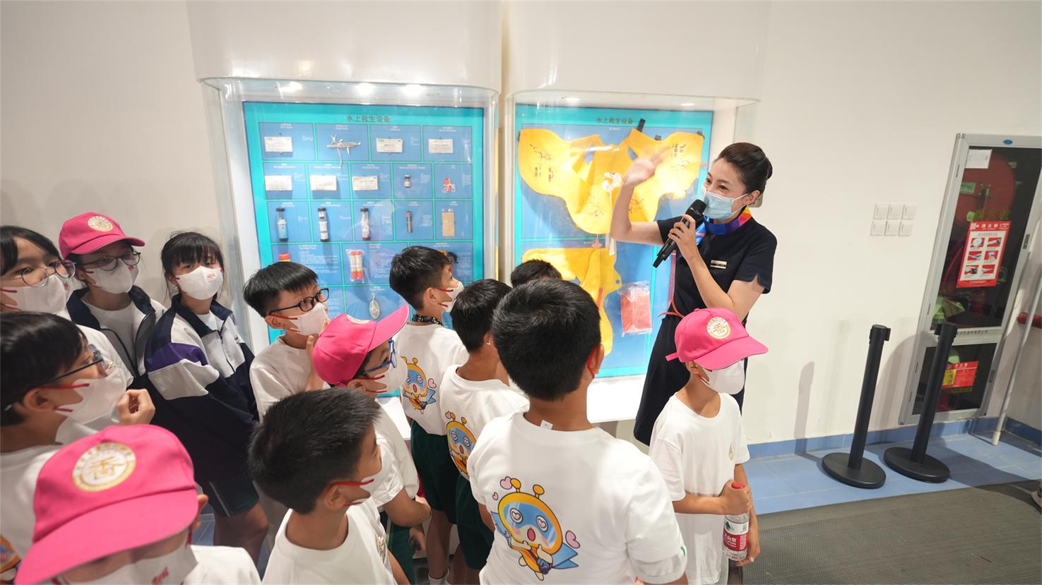 零距离触摸航飞奥秘深睇验人工智能科技