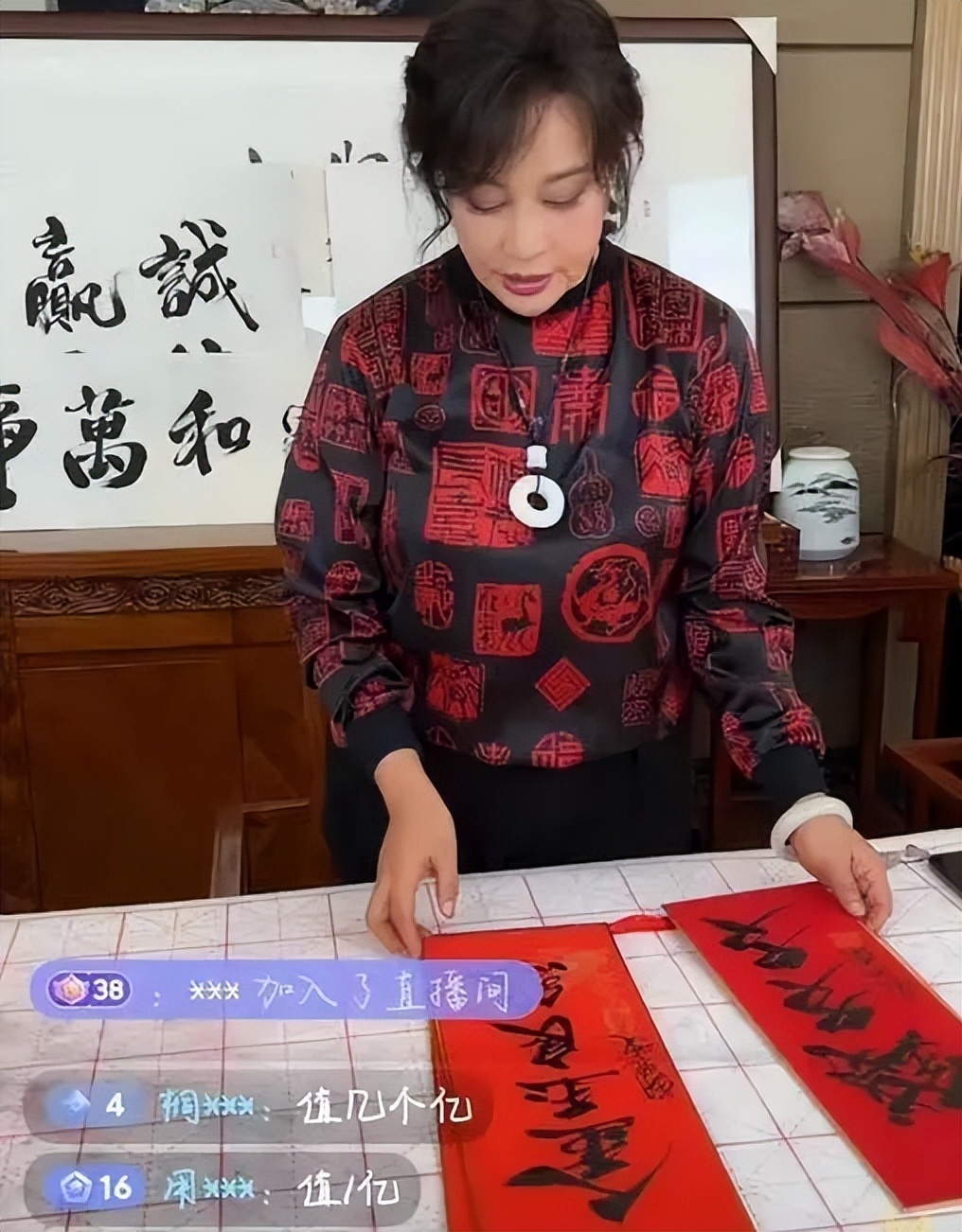 私生活混乱、卖假货、深陷“丑闻”，这4位“老戏骨”晚节不保？