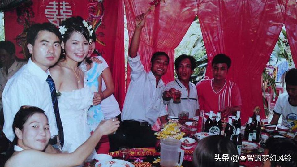 他们去越南“买媳妇儿”去了，据说花了“十几万”了